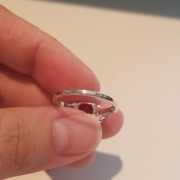 Ruby and silver ring 💍 - Picture 4 of 5